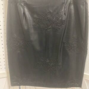 Worthington Black Pencil Skirt with Floral Details